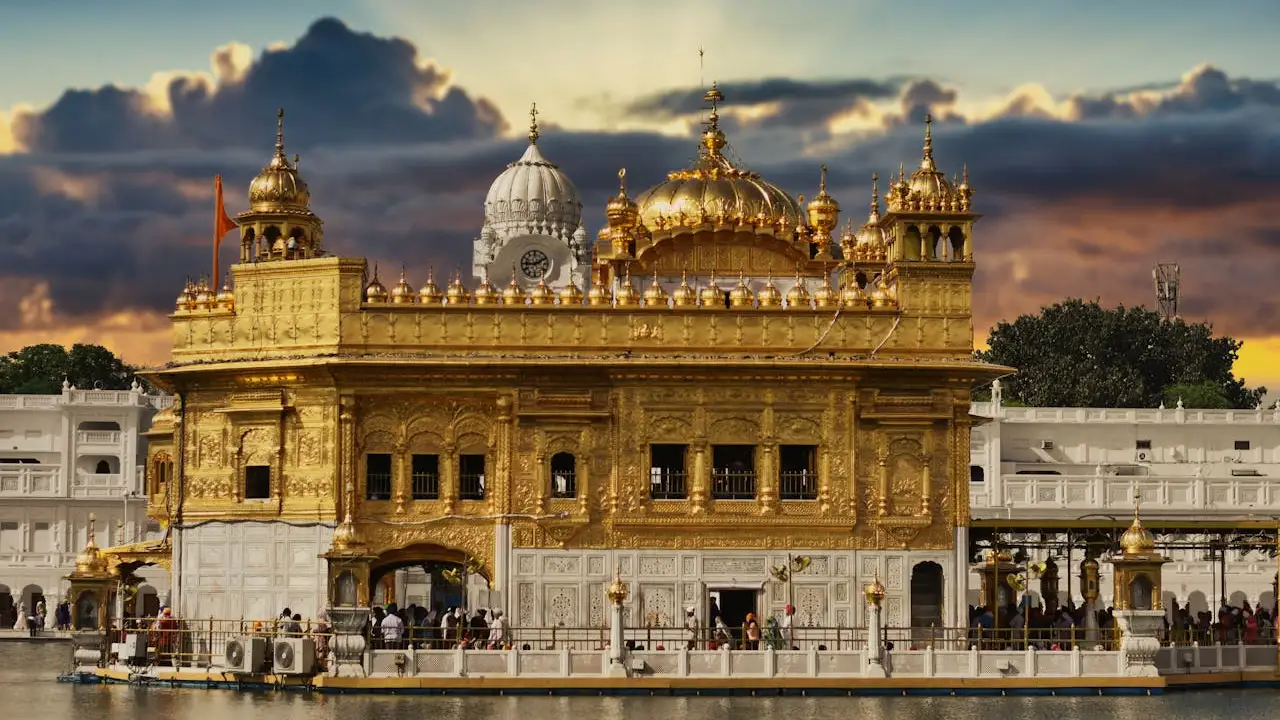 Best Shopping Places in Amritsar